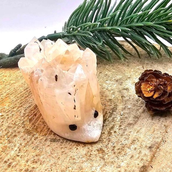 Cute Nature Cluster Hand Carved 2.3" Hedgehog Figure - Picture 8 of 10